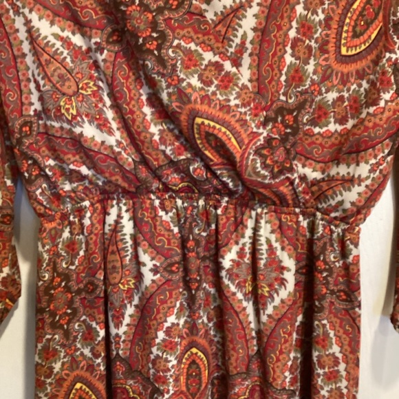 Everly Paisley Print Feminine and Flowy Dress, Size S - Picture 4 of 13